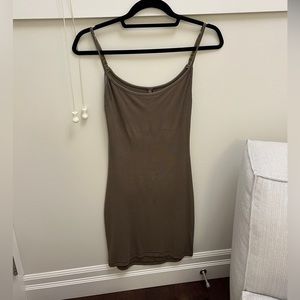 SKIMS fits everybody slip dress in army green size small